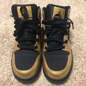 Jordan’s size 4 in boys which is a 6 in women